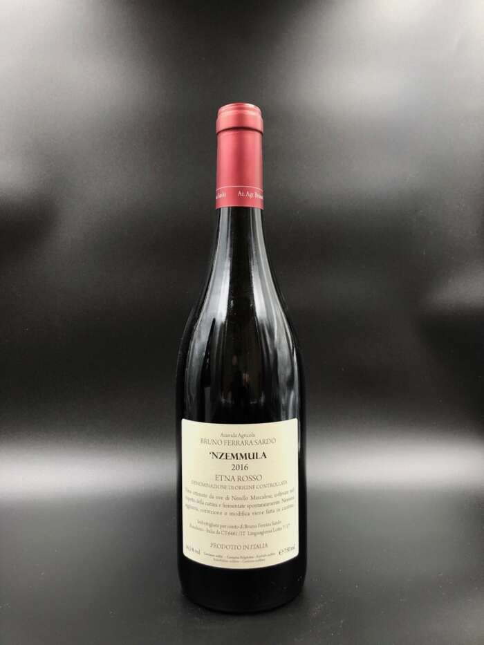 Etna Rosso "'Nzemmula" 2018 - Bruno Ferrara Sardo - immagine 2