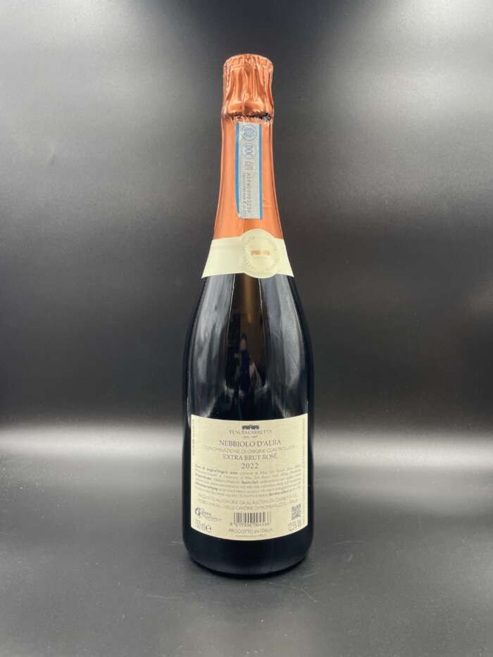 Nebbiolo d'Alba Rosè Extra Brut "Cuvée San Rocco" 2022 - Tenuta Carretta - immagine 2